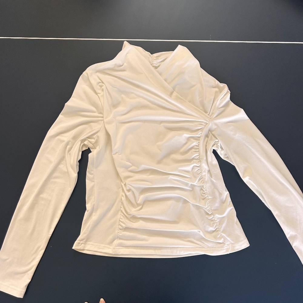 Wrap-style Soft Stretchy Long-sleeve White Top